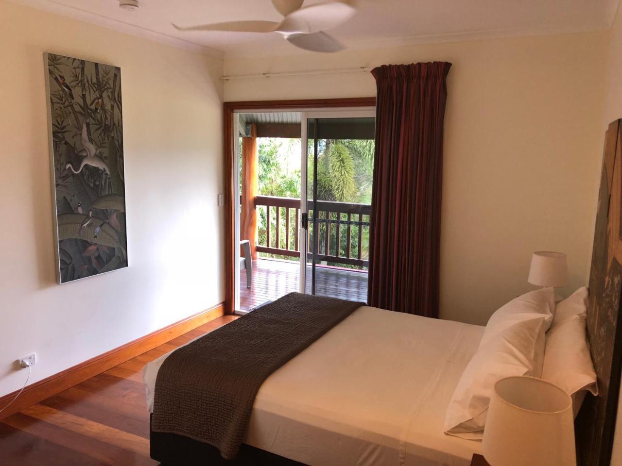 Daintree Manor B&B Dış mekan fotoğraf